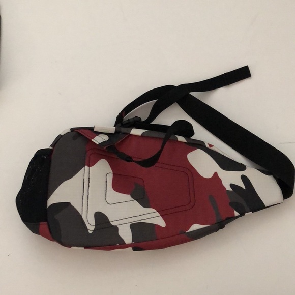 Supreme Red Camo Sling Bag - Picture 3 of 11